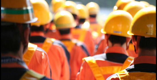 What labour experiences and common struggles migrant and local workers share across European countries? Recommendations for policymakers and practitioners